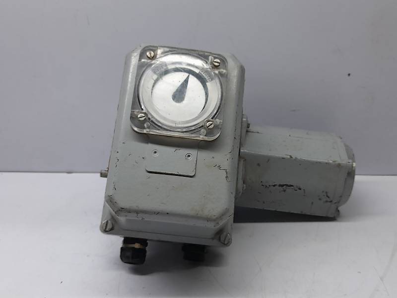 Bernard OA 6 Actuator 89528-01.002 Motor 0.03 kW 200V 3Ph 30% 0.5A 50Hz Actuator 60Nm 60Nm/S 2.6RPM 0.25Turns