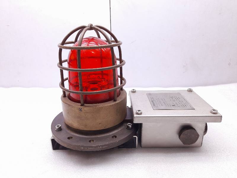 Tranberg 2430 LED Obstruction Light Max 10.5W 254VAC 50/60Hz 