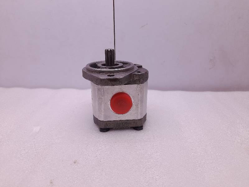 Honor 2GG2U14R Gear Pump P14E15S6