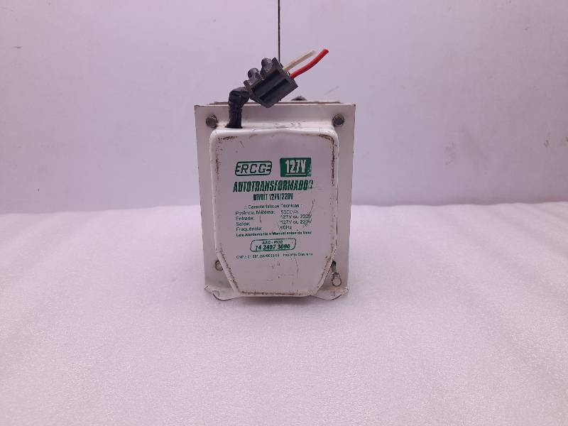 RCG 127V Autotransformador Bivolt 127V/220V Max 5000VA 127V or 220V 60Hz SAC-RCG 17 3407 3000