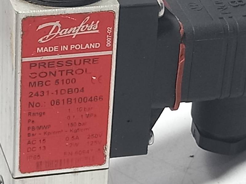 DANFOSS MBC5100 2431-1DB04  PRESSURE CONRTOL SWITCH  RANGE : 1-10 BAR