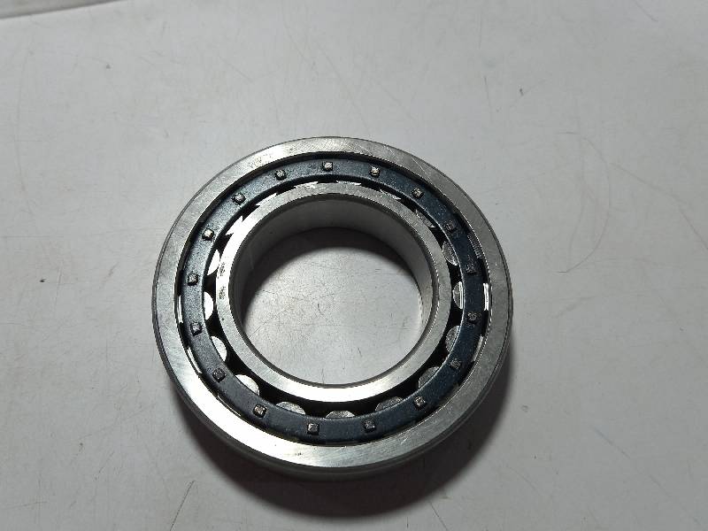 NJ211E SKF  BALL BEARING  USED IN INGERSOLL RAND PNEUMATIC CHAIN HOIST 37.5 TOI 