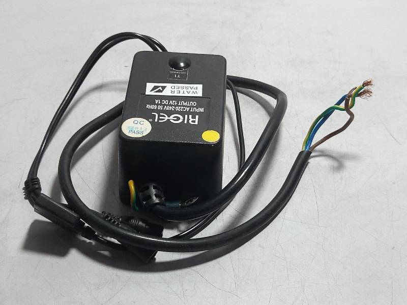 RIGEL 002076  ADAPTER  INPUT ACC20-240V 50 60 Hz  Output 12V DC 1A