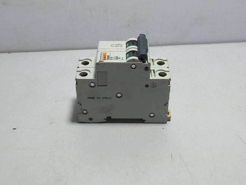 Merlin Gerin MULTI9 Circuit Breaker