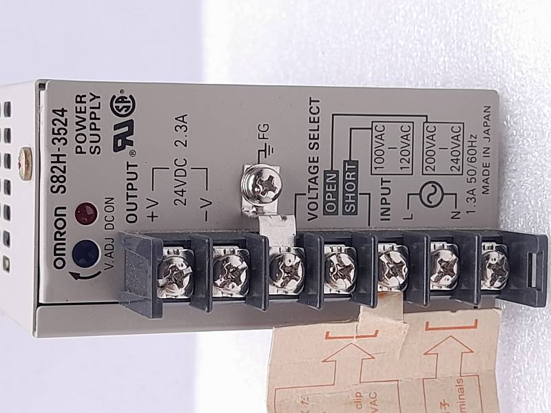 OMRON S82H-3524 POWER SUPPLY  24VDC 2.3A  50/60 Hz