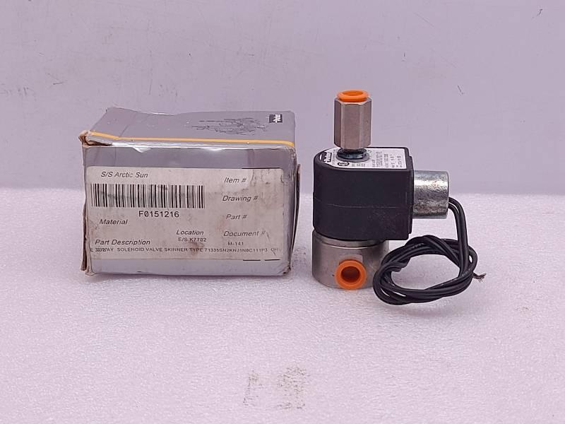 PARKER 71335SN2KNJ1NOC111P3  SOLENOID VALVE  110/120VOLTS