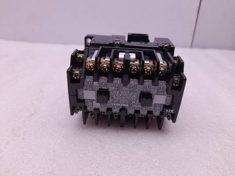 YASKAWA HC-IOE5  MAGNETIC CONTACTOR  90-100V 50Hz  100-110V 60Hz