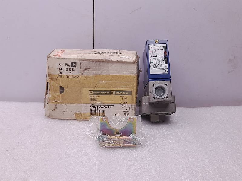 TELEMECANIQUE NAUTILUS XMLA010A2S11  PRESSURTE SWITCH  60-1000Kpa