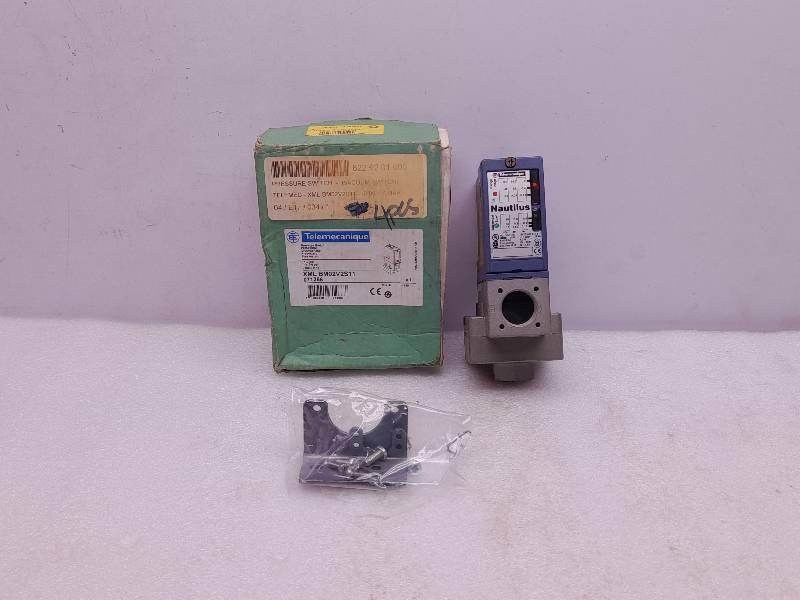 TELEMECANIQUE XML BM02V2S11  Pressure switch  