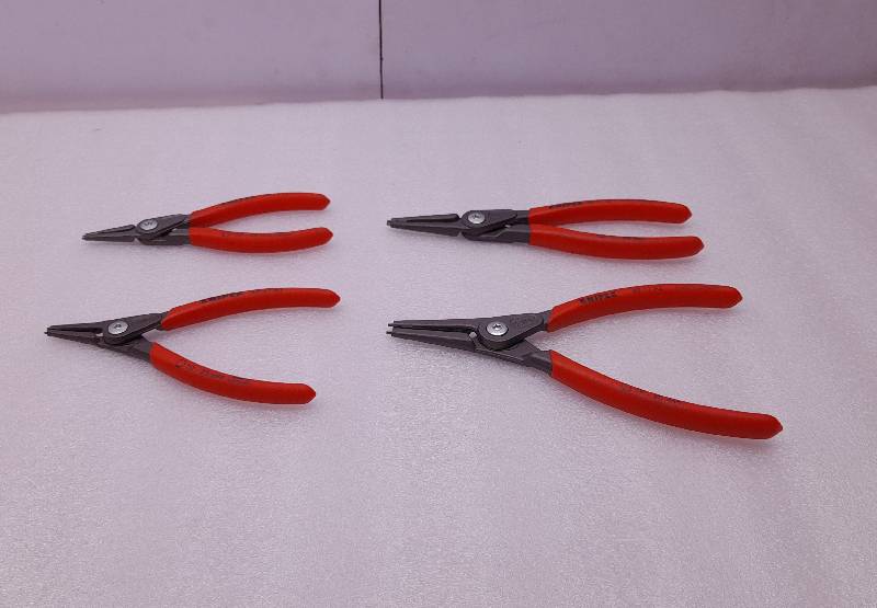 KNIPEX 467-6601  CIRCLIP PILERS INT & EXT SET