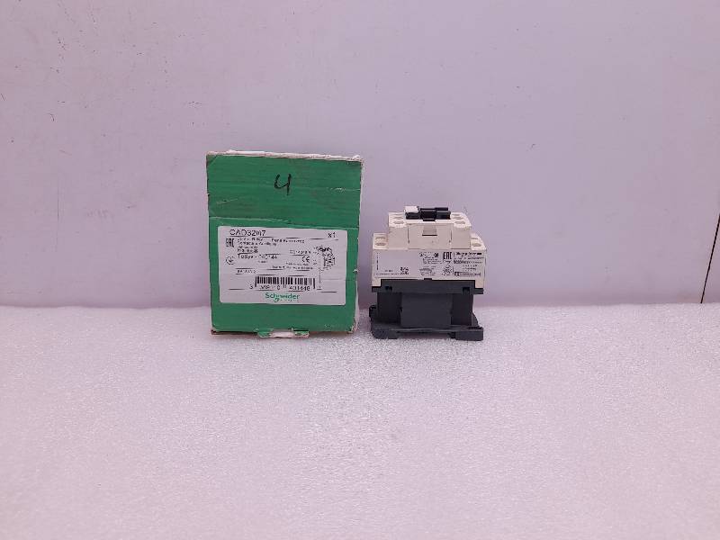 SCHNEIDER CAD32M7  AUXILIARY CONTROL RELAY  690V,50/60Hz 10A, 6kv