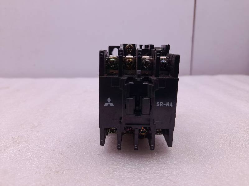 MITSUBISHI SR-K4AF IEC337-1 2a2b (2NO2NC) CONTACTOR  AC11 110V, 6A 220V 5A DC11 110V 0.8A 220V 0.2A