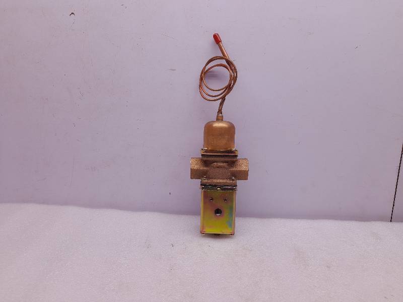 JOHNSON CONTROLS V4AB-17  WATER REGULATING VALVE  MANITOWOC -837208-3  SIZE ½”