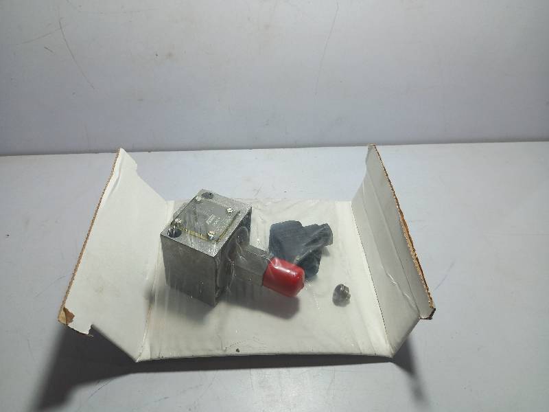 Honeywell/Fema DCM10 Pressure Switch / 1 To 10 Bar / EAC 1735 / DCM10