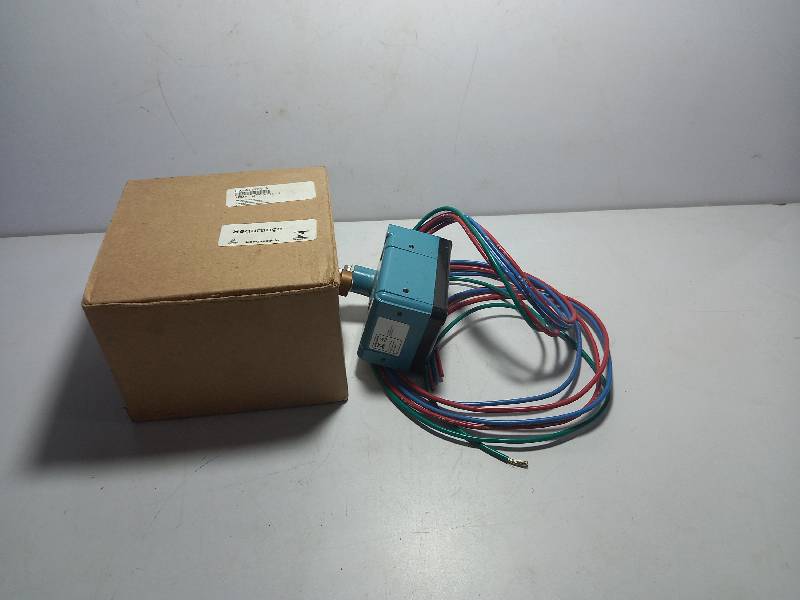 Honeywell EX-AR471-3 Limit Switch / -40 C T am/b -70 C / EXAR4713