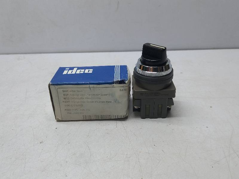 Idec 41-10569  Selector Switch  Type:  ASN315