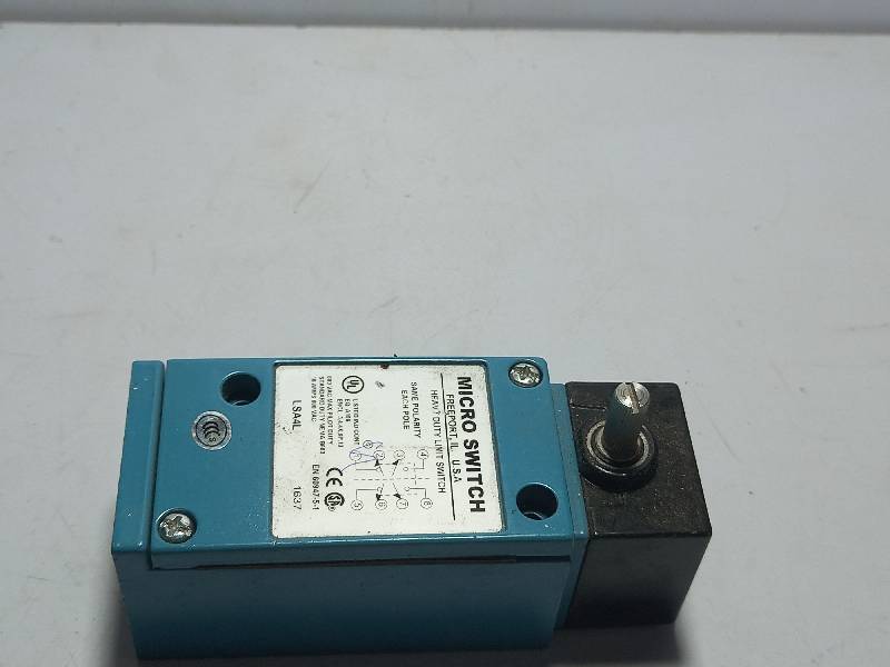 Honeywell LSA4L Micro Switch / EN 60947-5-1 /600 VAC Max Pilot Duty