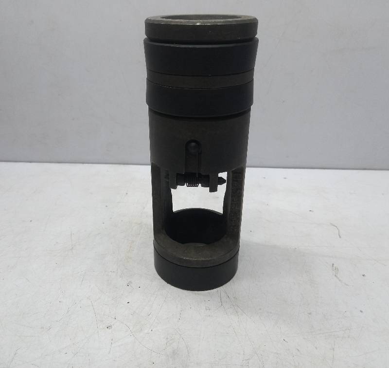 Baker SPD 014423100P  Full-Flow Drill Pipe Float Valve  Forum  Size Number: 2F-3R