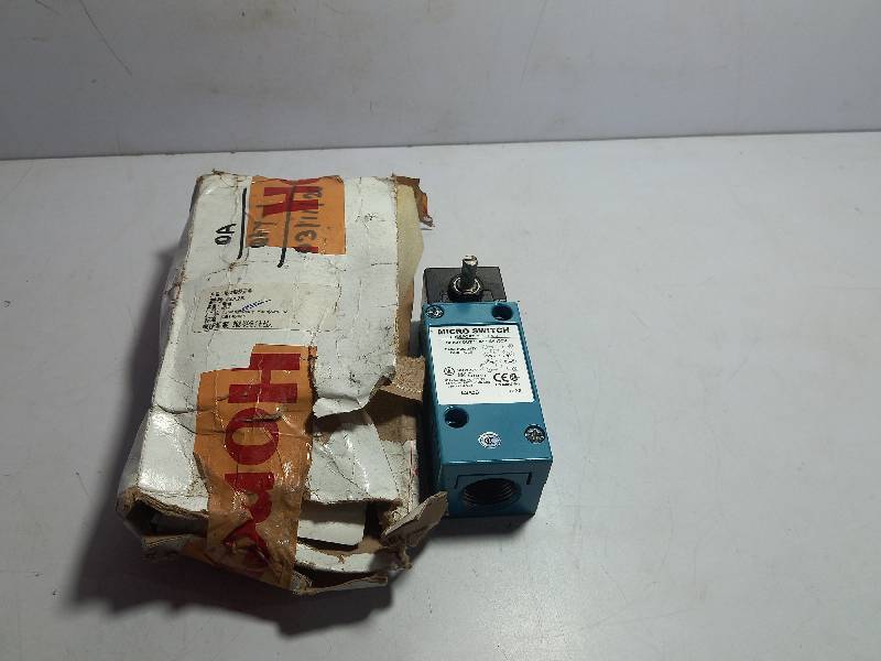 Honeywell LSA2B Micro Switch / EN 60947-5-1 / 600 VAC MAX Pilot Duty