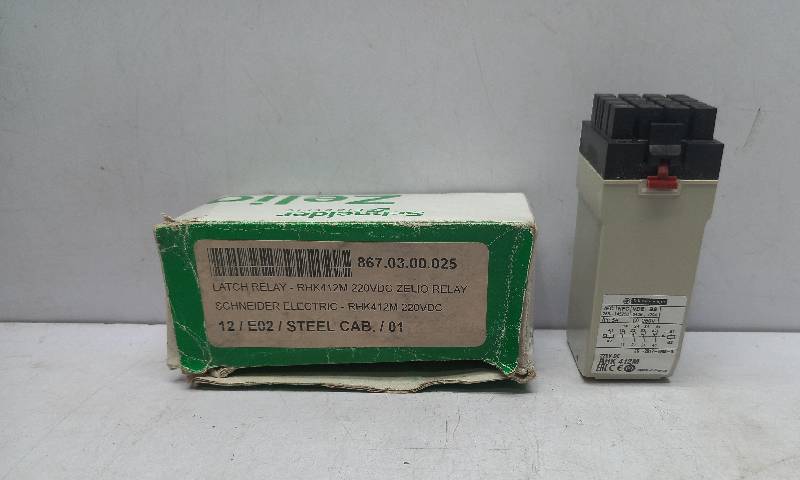 Schneider Electric RHK412M  Latch Relay  Telemecanique  5A