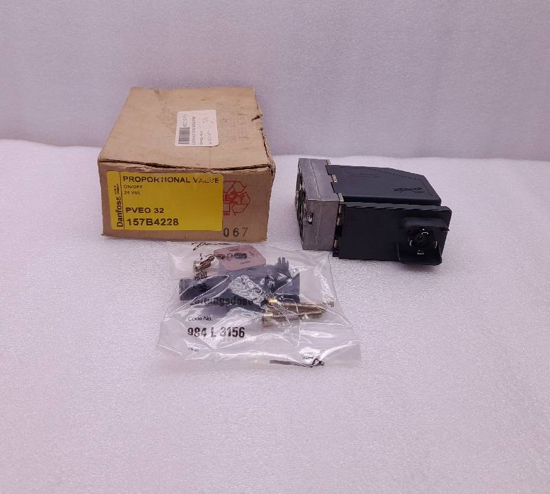 Danfoss 157B4228  Proportional Valve  24volt