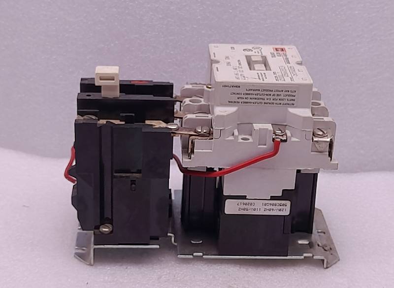 Cutler-Hammer A200M1CAC  Motor Control Contactor