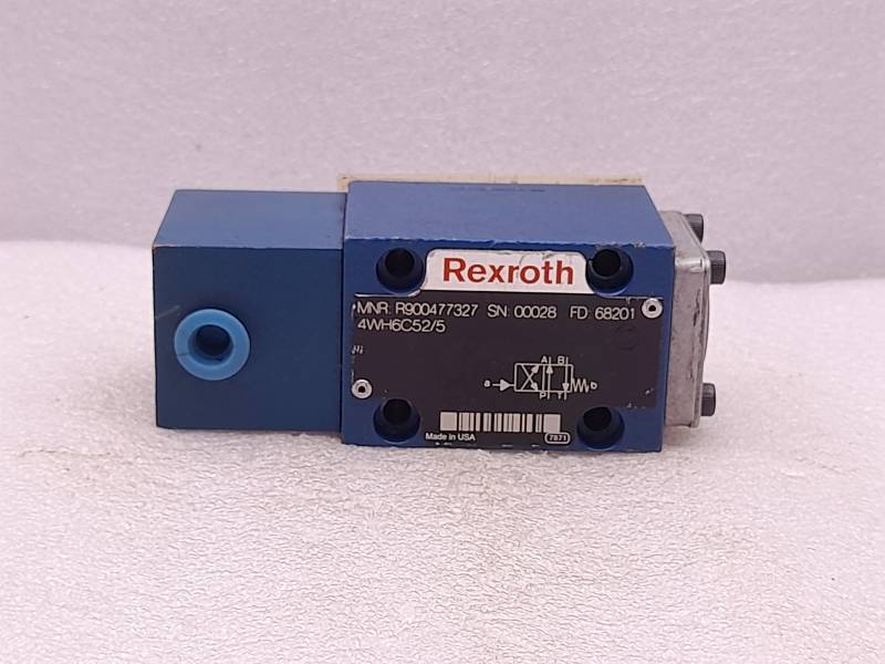 Rexroth R900477327  Directional Control Valve