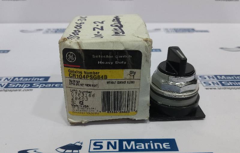 General Electric CR104PSG84B Selector Switch Heavy Duty Black Cap 3POS