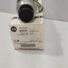 Allen Bradley 800H-BP2AR Ser C Push Button 800HBP2AR