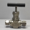 Swagelok SS-18VS8 Needle Valve